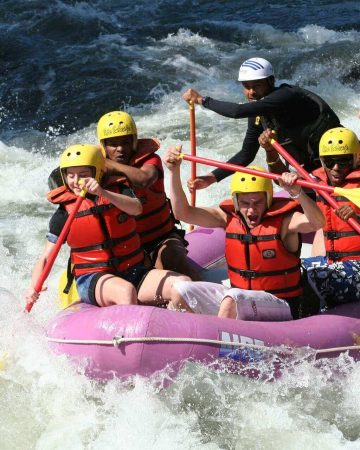 Rafting en aguas cristalinas